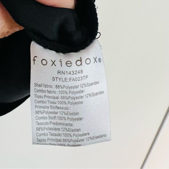 Foxiedox women's Black Mesh Neck Line Blouse Top XS - Picture 7 of 9